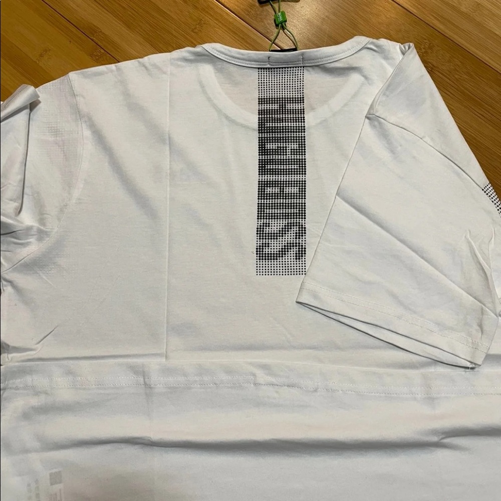 Hugo boss t-shirts - Picture 6 of 10